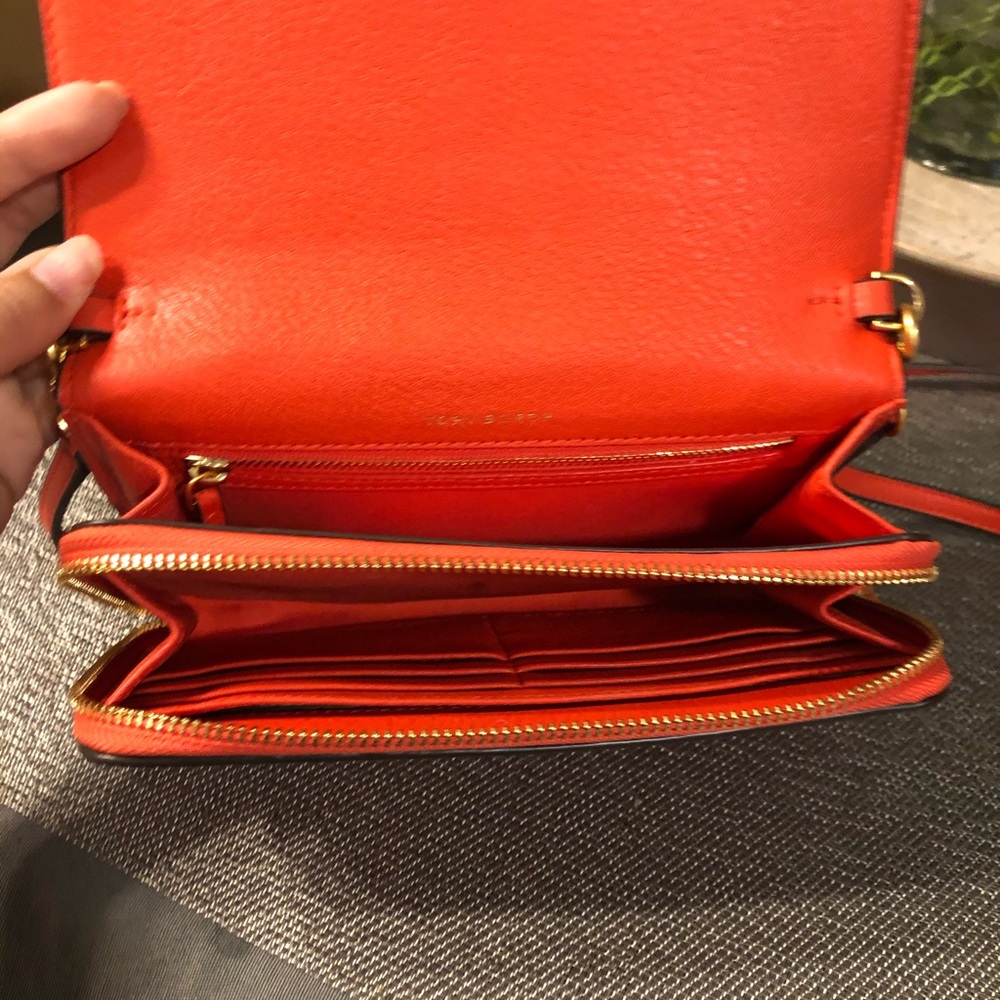 Tory Burch Crossbody - Picture 3 of 8